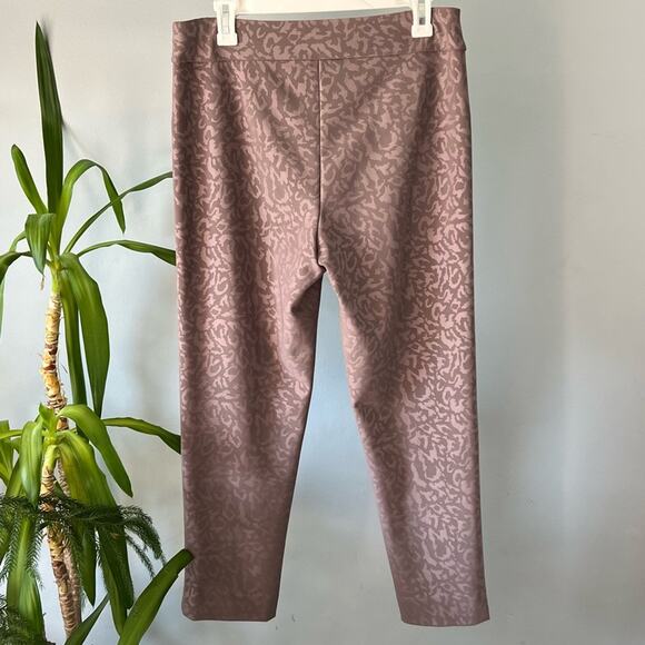Krazy Larry pants cheetah print , slimming, cocoa, size 10 animal print - Picture 2 of 7